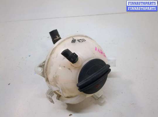 Бачок расширительный AU1675596 на Audi Q3 2011-2018