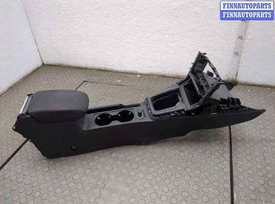 купить Консоль салона (кулисная часть) на Volkswagen Golf 7 2012-2020