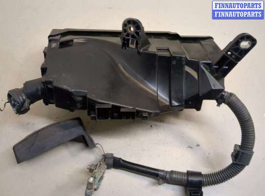 купить Блок предохранителей на Lexus GS 2011-2020