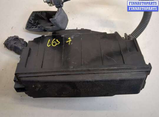 купить Блок предохранителей на Lexus GS 2011-2020