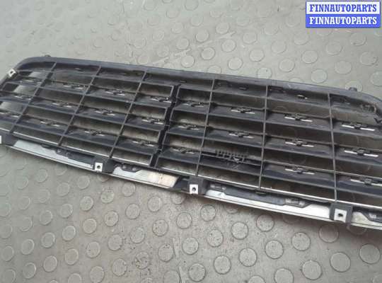 купить Решетка радиатора на Mercedes C W203 2000-2008