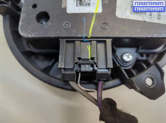 купить Двигатель отопителя (моторчик печки) на Ford Escape 2019-2022