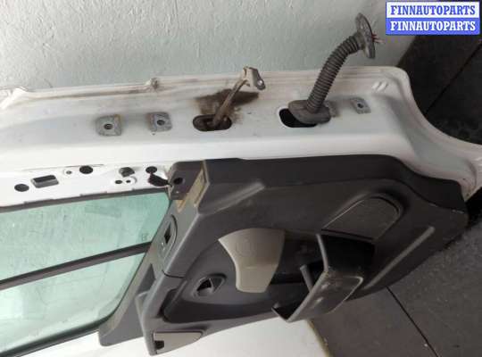 купить Стекло форточки двери на Renault Master 2010-