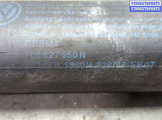 Амортизатор крышки багажника на Volkswagen Touareg I (7L)