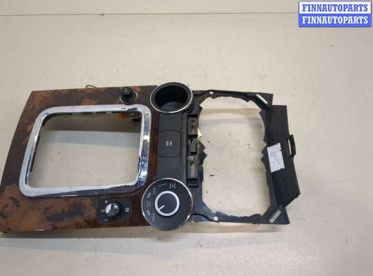 купить Рамка под кулису на Volkswagen Touareg 2007-2010