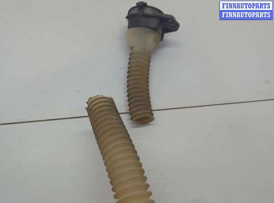 купить Бачок омывателя на Toyota Highlander 2 2007-2013