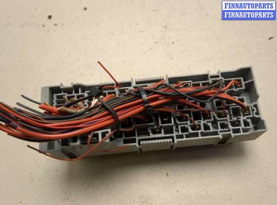 купить Блок реле на Opel Meriva 2003-2010