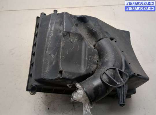 Корпус воздушного фильтра на Opel Meriva A