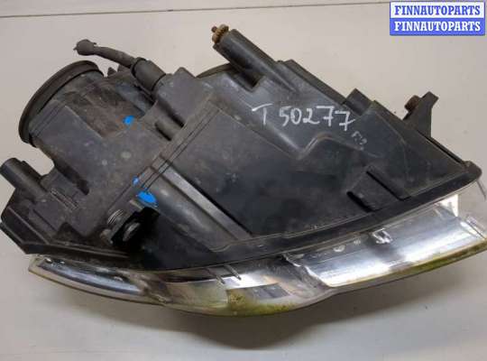 Фара передняя на Volkswagen Passat B6 (3C)