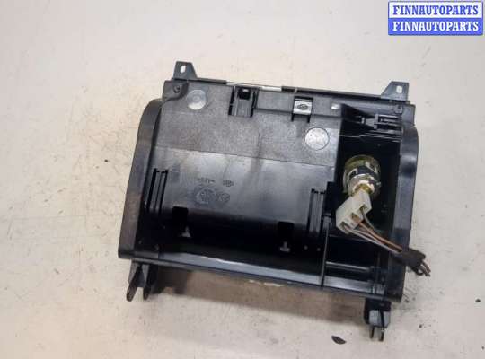 купить Пепельница на Mercedes E W210 1995-2003