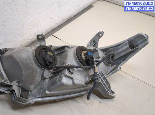 купить Фара (передняя) на Toyota Highlander 2 2007-2013