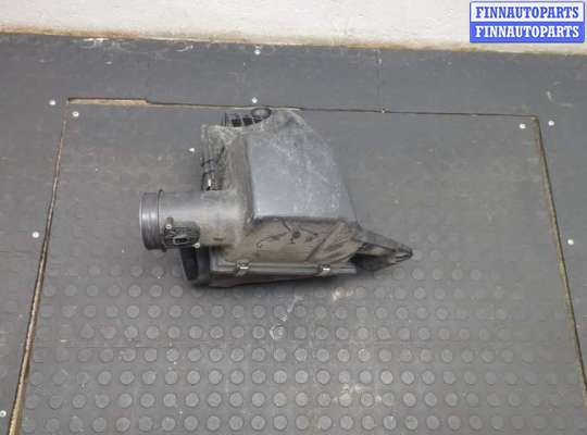 Корпус воздушного фильтра на BMW X1 (E84)