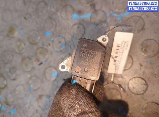 купить Измеритель потока воздуха (расходомер) на Toyota Camry V40 2006-2011