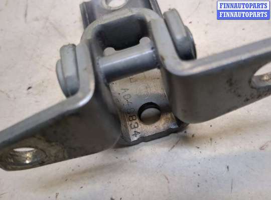 купить Петля двери на Mitsubishi Outlander 2012-2021
