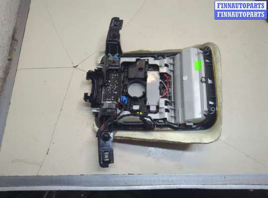 купить Фонарь салона (плафон) на Volkswagen Jetta 6 2010-2018