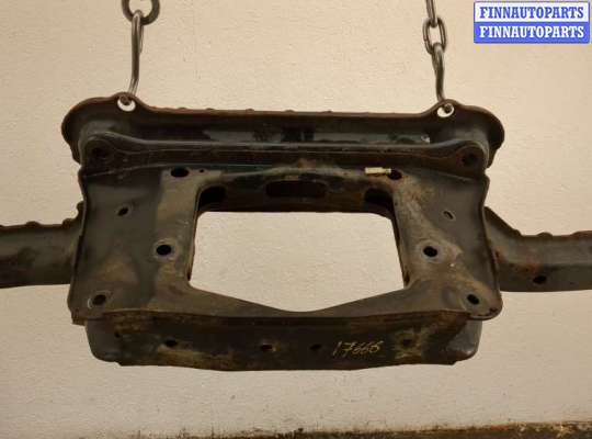 Балка подвески задняя на Ford Escape