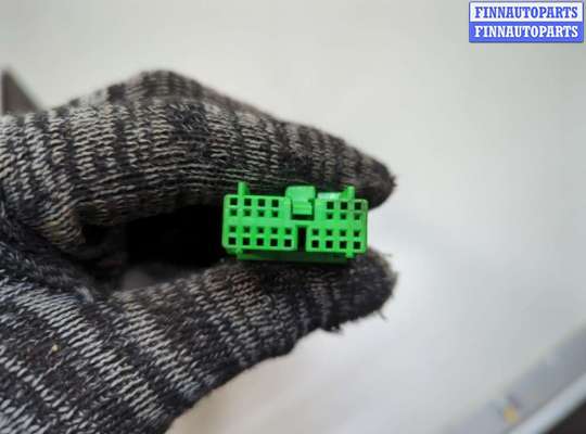 купить Зеркало боковое на Volvo V70 2000-2007