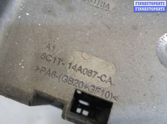 Блок предохранителей FO1165566 на Ford Transit 2006-2014