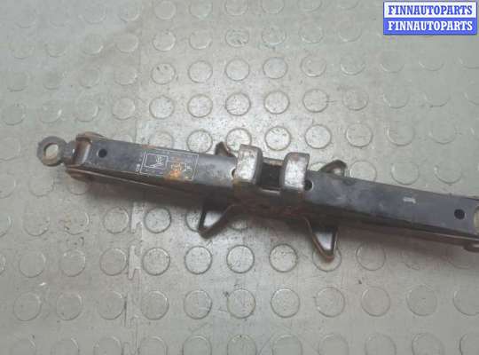 купить Домкрат на Toyota Avensis 2 2003-2008