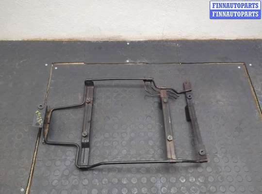 купить Кронштейн радиатора на Hyundai Santa Fe 2005-2012