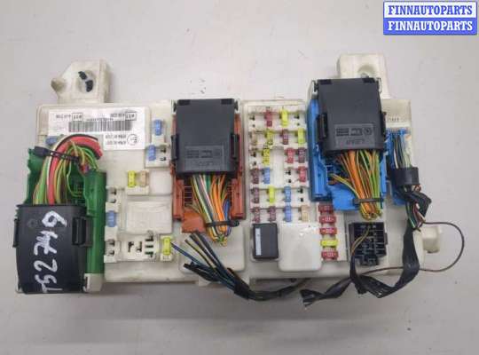 Блок предохранителей FO1946155 на Ford Focus 2 2008-2011