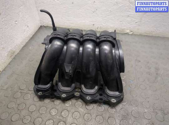 Коллектор впускной на Peugeot 206