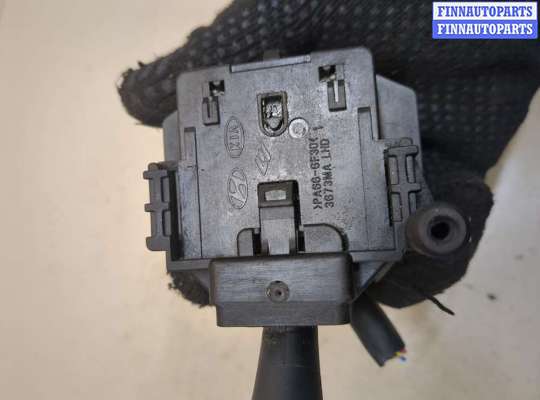 купить Переключатель поворотов на Hyundai i30 2007-2012