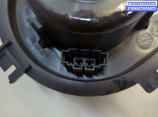 Мотор отопителя на Volkswagen Lupo (6X)