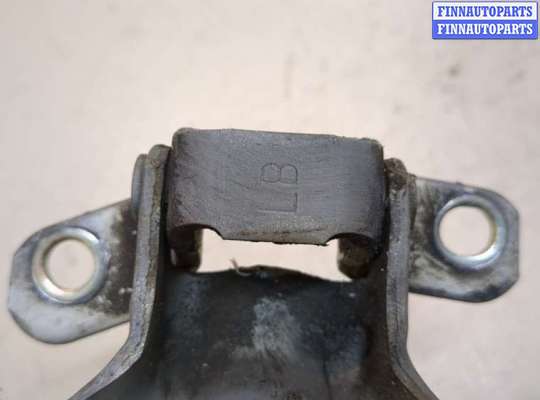 купить Петля капота на Mazda MPV 1999-2006