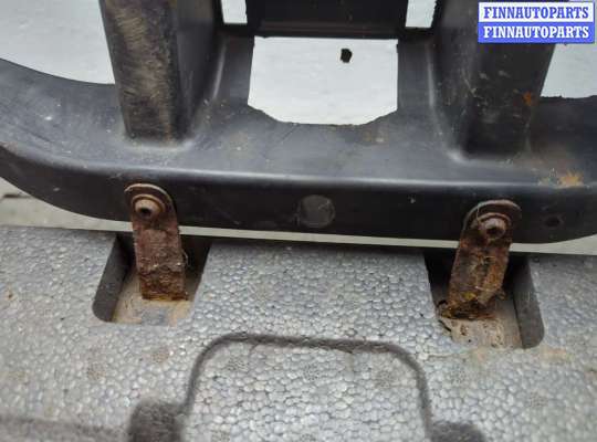 купить Рамка передняя (телевизор) на Volkswagen Passat 6 2005-2010