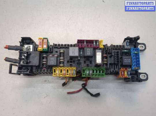 Блок предохранителей MB1723248 на Mercedes Vito W447 2014-2023