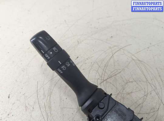 купить Переключатель поворотов на Toyota Yaris 2005-2011