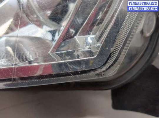 Фара передняя на Nissan Qashqai I (J10)