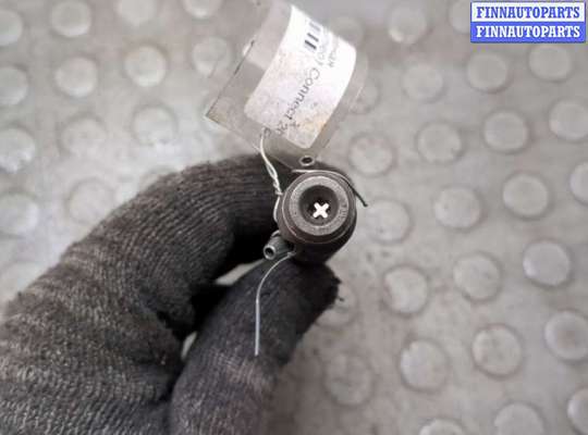 Форсунка топливная на Ford Transit / Tourneo Connect I