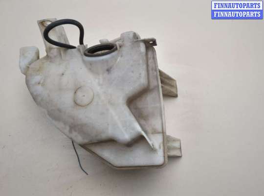 купить Бачок омывателя на Toyota RAV 4 2000-2005