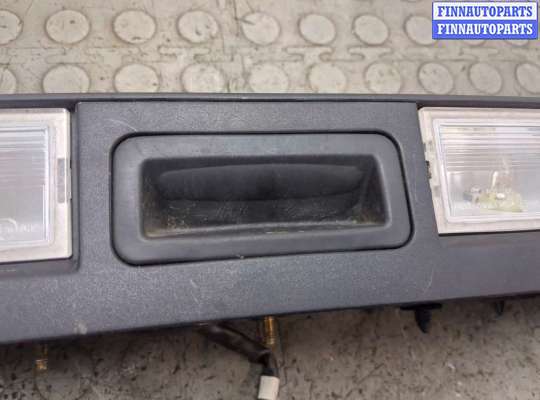 купить Кнопка открывания багажника с крышки на Land Rover Discovery 3 2004-2009
