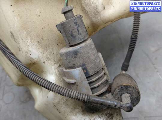 купить Бачок омывателя на Volkswagen Passat 5 2000-2005