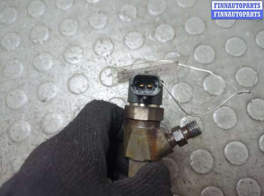 Форсунка топливная на Opel Insignia I (G09)