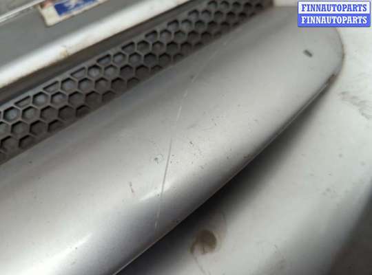 купить Решетка радиатора на Peugeot Partner 2002-2008