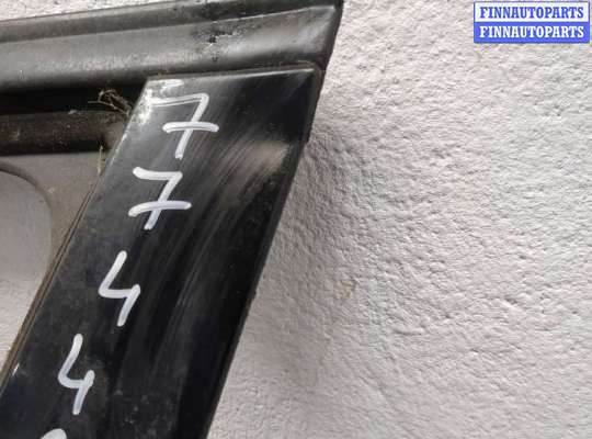 Дверь боковая на Mercedes-Benz C (W204)