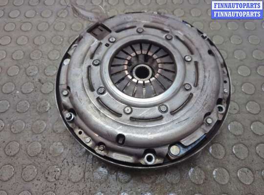 Маховик OP2351239 на Opel Zafira B 2005-2014