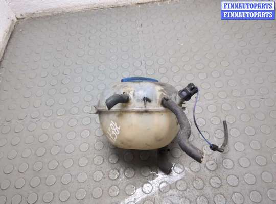 купить Бачок расширительный на Volkswagen Transporter 5 2003-2015