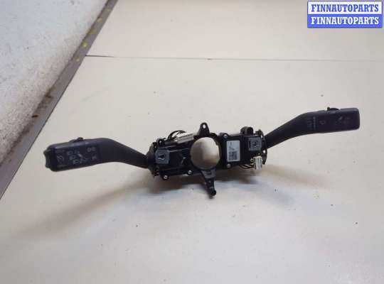 Переключатель поворотов и дворников (стрекоза) SK517390 на Skoda SuperB 2008-2015