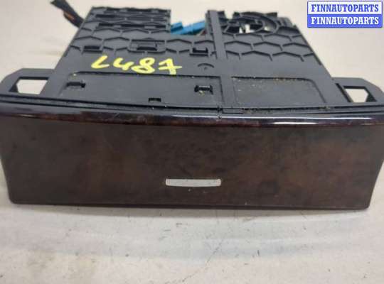 купить Пепельница на Mercedes ML W164 2005-2011