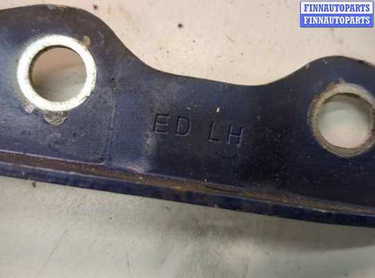 купить Петля капота на KIA Ceed 2007-2012