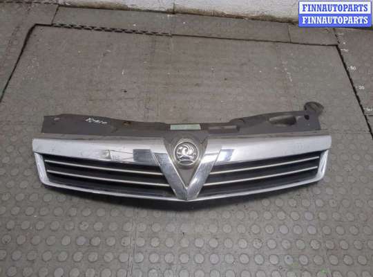 Решетка радиатора OP2449669 на Opel Astra H 2004-2010