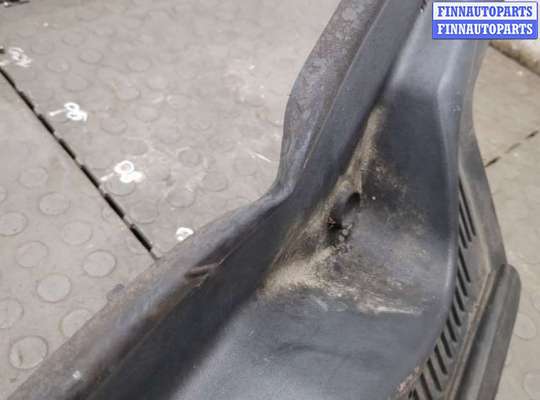 купить Жабо под дворники (дождевик) на Ford Explorer 2010-2015