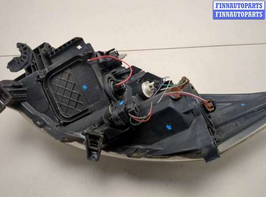 купить Фара (передняя) на Toyota Auris E15 2006-2012