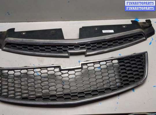 купить Решетка радиатора на Chevrolet Cruze 2009-2015