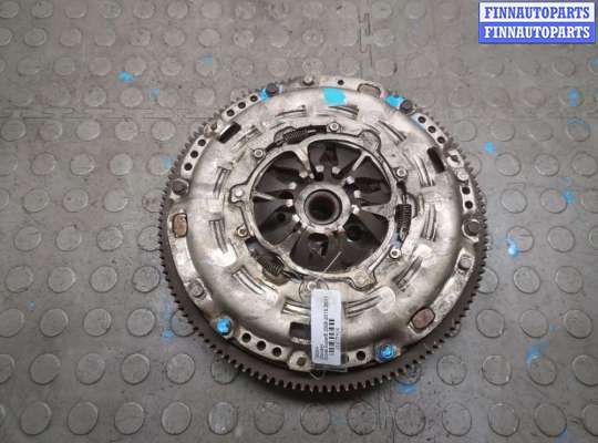 Маховик SK520884 на Skoda SuperB 2008-2015